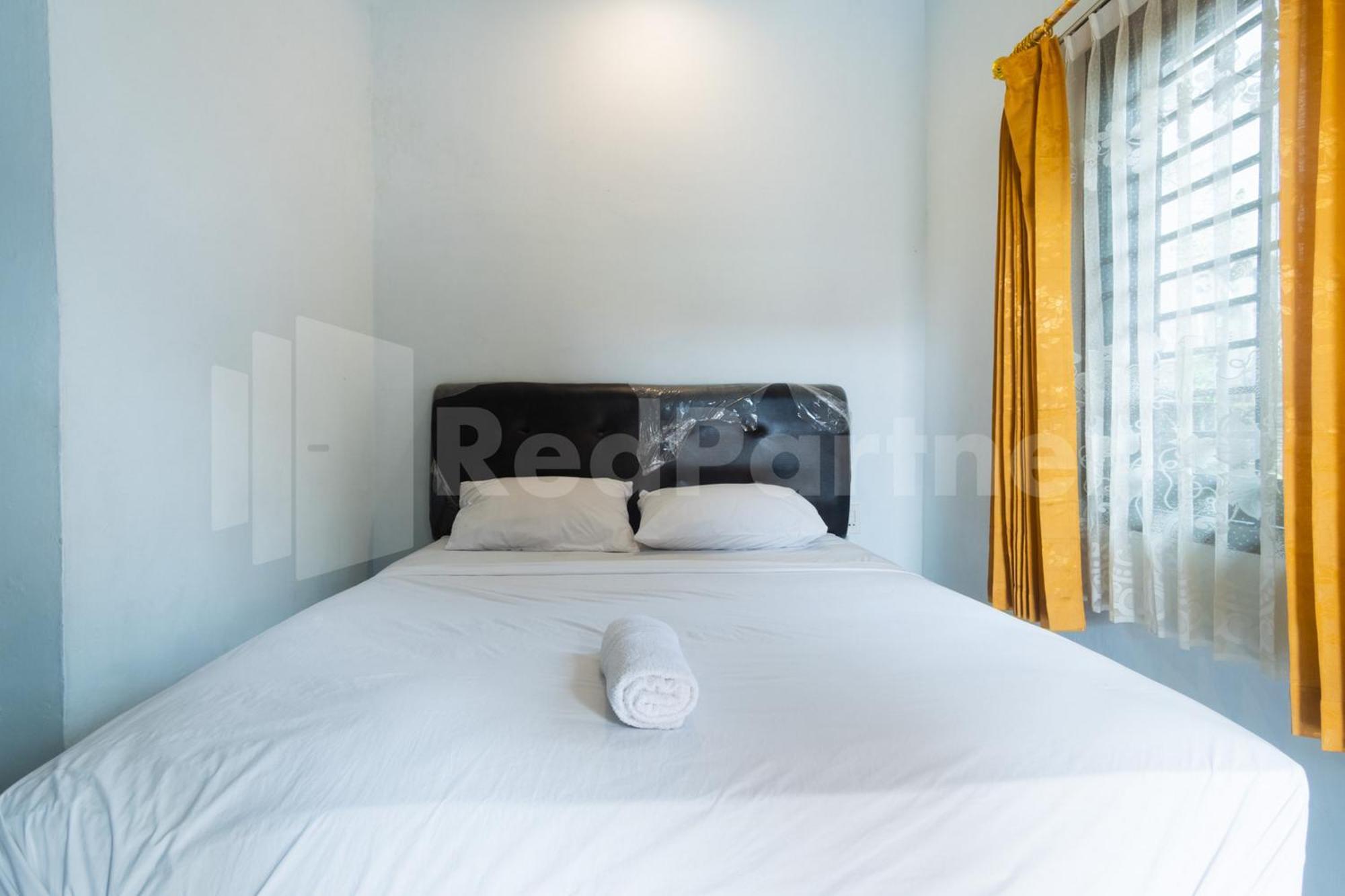Teratai Guesthouse At Rs Adam Malik Medan Mitra Reddoorz Dış mekan fotoğraf